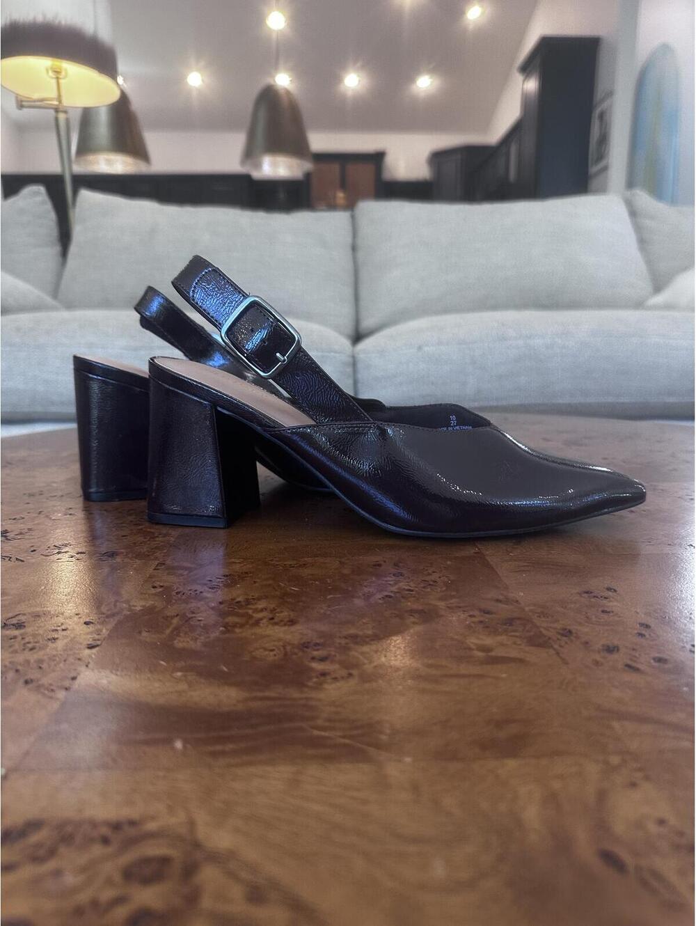 Old Navy brown Patent Slingback Pointed Toe Block Heel Pumps